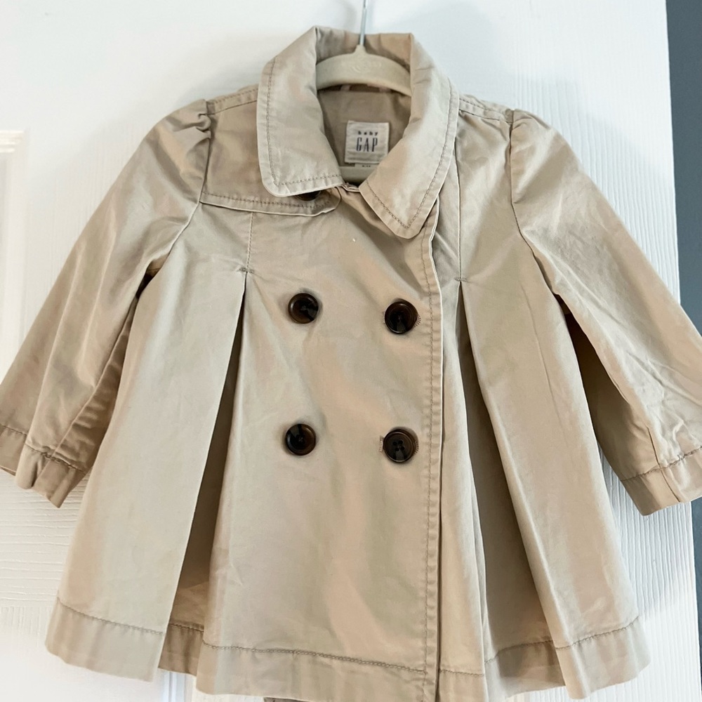 Baby Gap jacket. Worn once 6-12 months